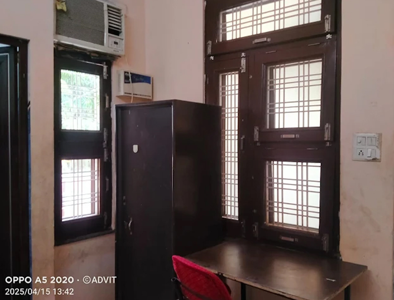 R Residency Global Hostel Exterior View